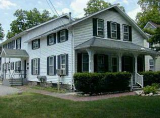 616 Locust St APT 1, Kalamazoo, MI 49007