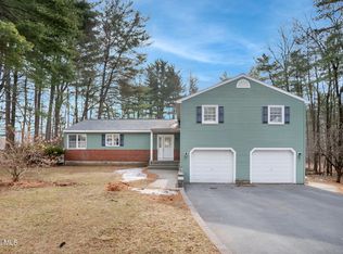 29 Heinrick Circle, Queensbury, NY 12804