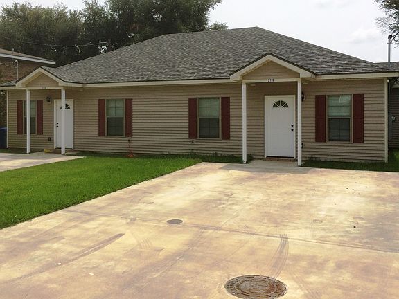 2nd image of 213 Ryder Dr #B
