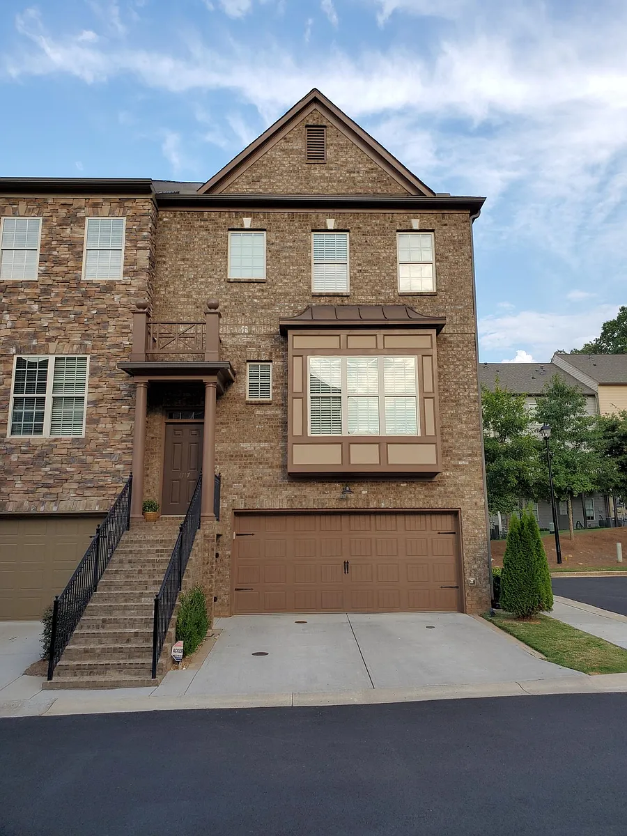 Building Photo - 1117 Willow Field Dr SE