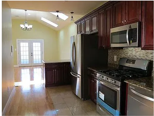 312 Randolph Ave #1 Photo 1