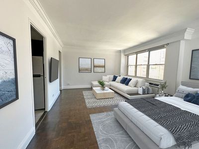 300 E 71st St APT 17D, New York, NY, 10021