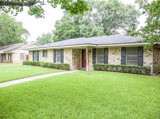 904 Woodcastle Dr, Corsicana, TX 75110