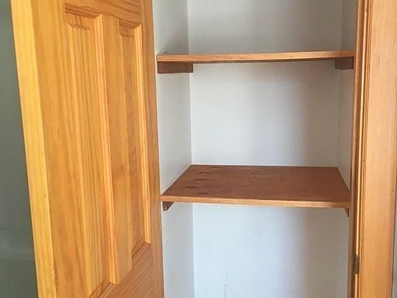 5th image of 3 Tremont St APT 1R