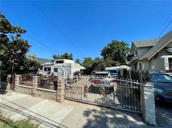 1727 W Santa Ana Blvd, Santa Ana, CA 92703