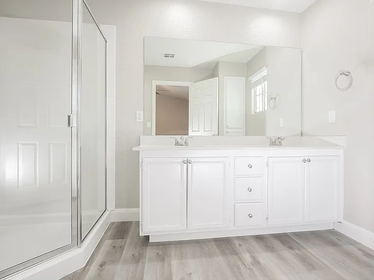 5468 Mercantile St — Photo 12