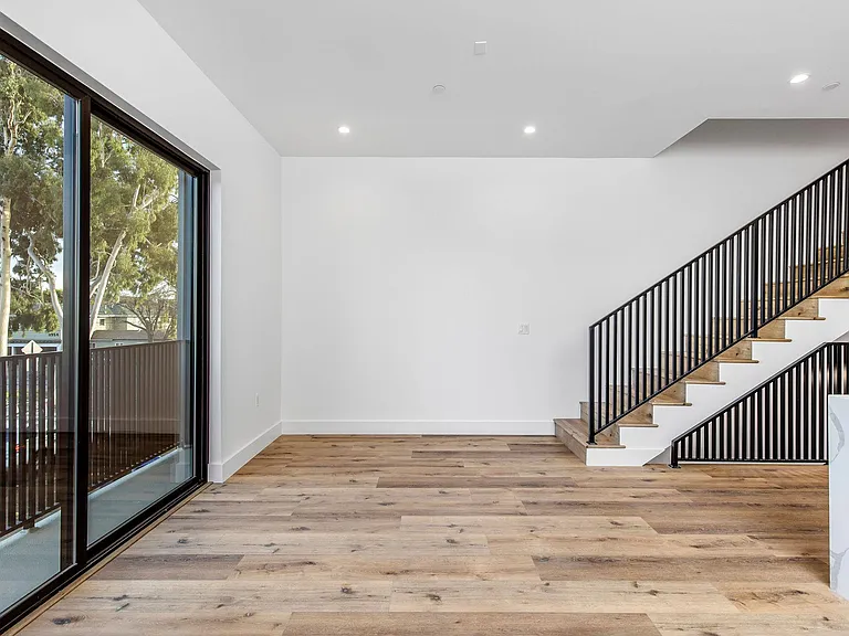 5311 Ben Ave #1/2 — Photo 18