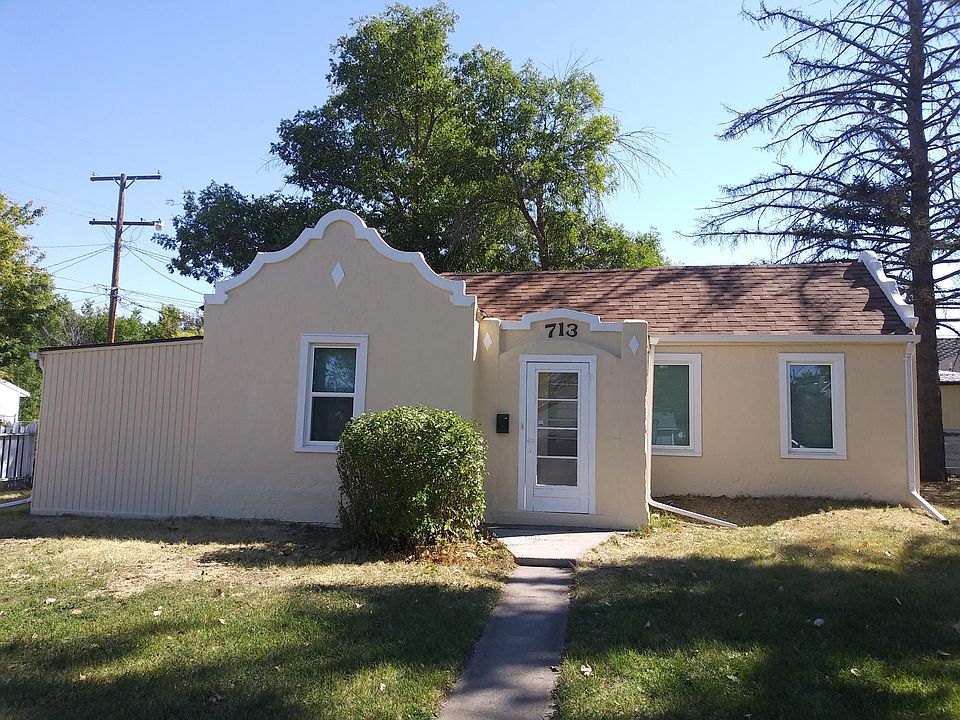 713 Exterior