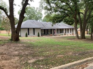 2232 Cloverleaf Pl, Ardmore, OK 73401