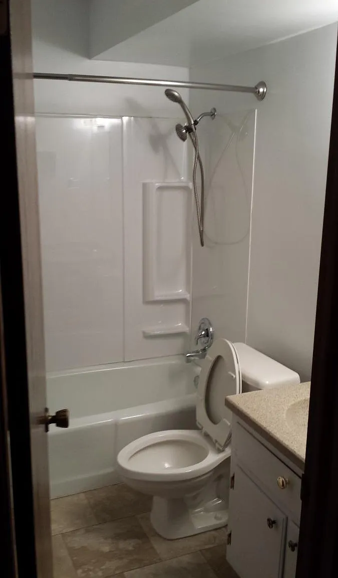 2 bed, 958 sqft, $925 — Photo 4