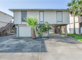 138 Majuro Dr, Tiki Island, TX 77554
