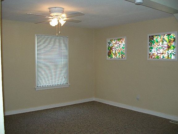 3rd image of 7080 Emma Ave