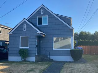 212 O St, Hoquiam, WA