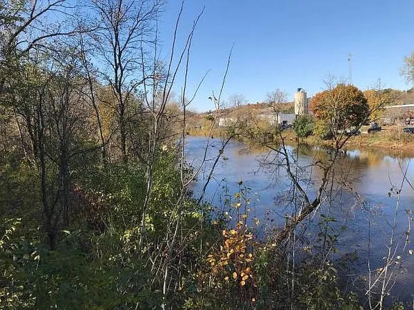 2304 Indiana Ave, Sheboygan, WI 53081