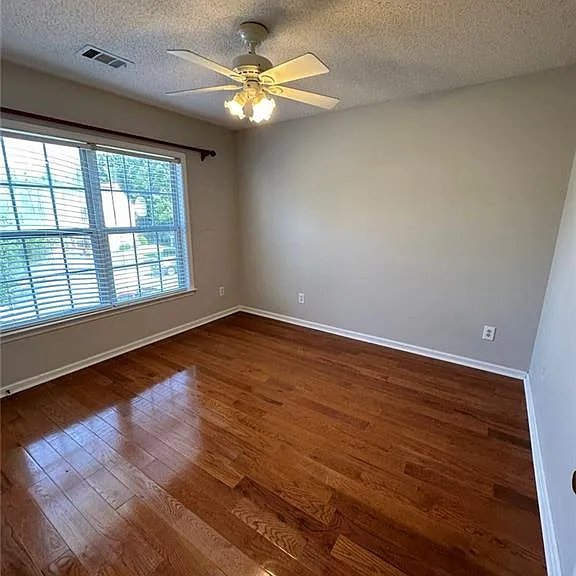 500 Stambridge Ct — Photo 15