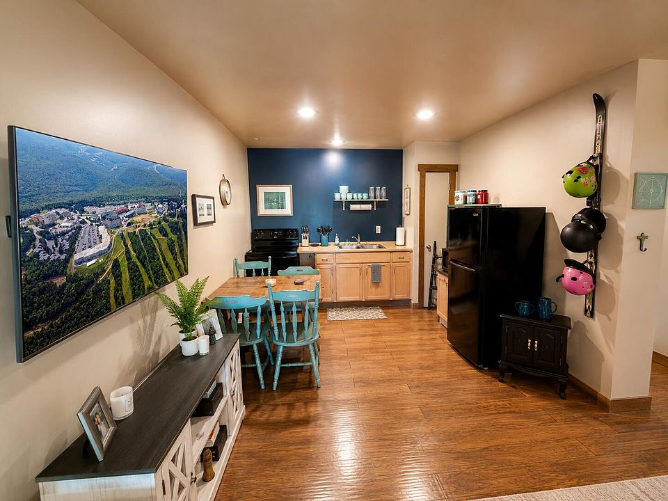 1st image of 11 Mace Mountain View