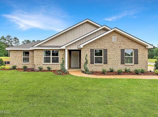 205 Raulston Dr, Byram, MS 39272