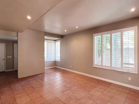 4th image of 11949 Briarleaf Way