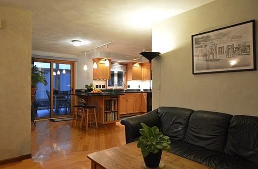 2nd image of 113 Ledgeview Dr
