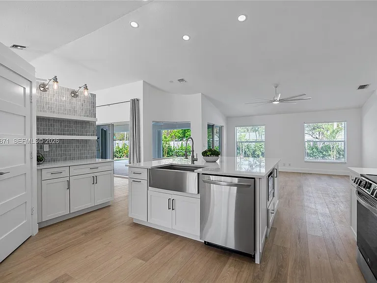 5923 Loxahatchee Pines Dr — Photo 15