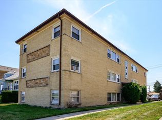 6917 W Irving Park Rd APT 2S, Chicago, IL 60634