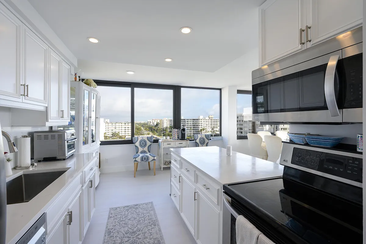Building Photo - 3589 S Ocean Blvd #801