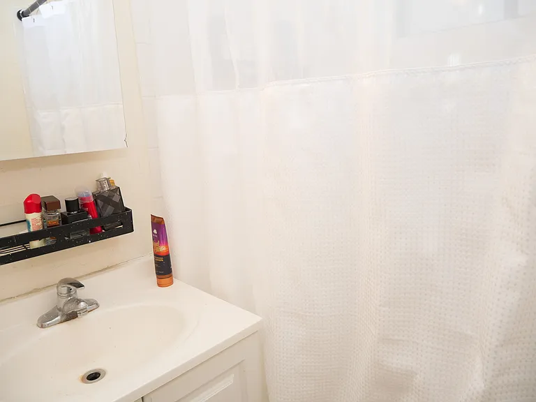 1027 Commonwealth Ave #27 — Photo 5