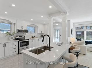 39 Hobden Pl, Toronto, ON M9R 3R6