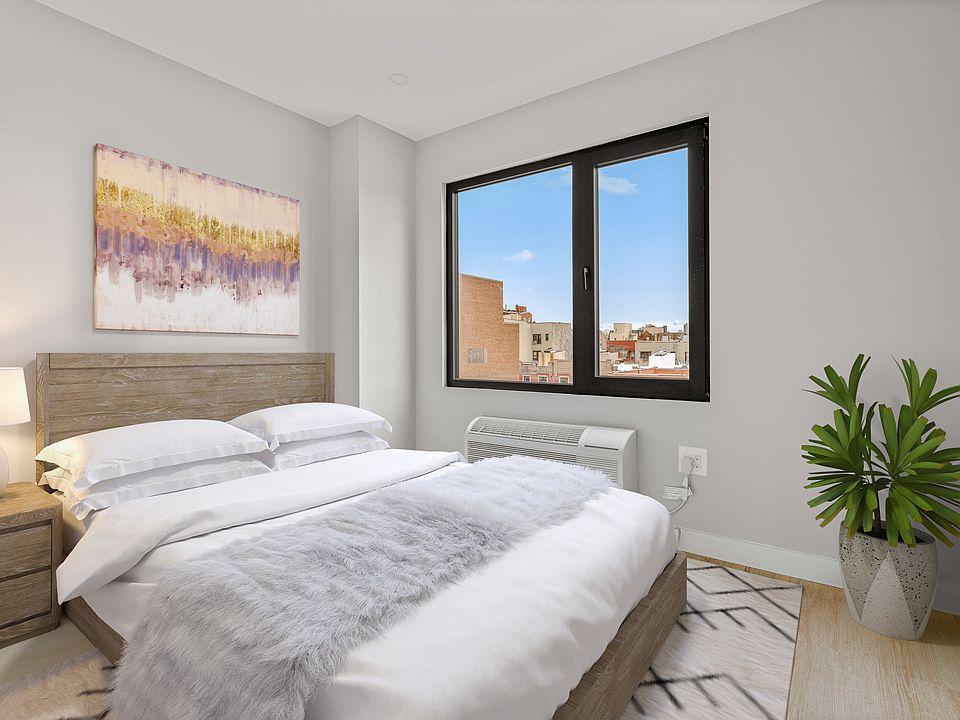 2nd image of 30-34 31st St #3R