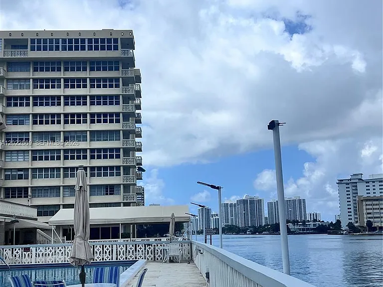 1801 S Ocean Dr #536 — Photo 17