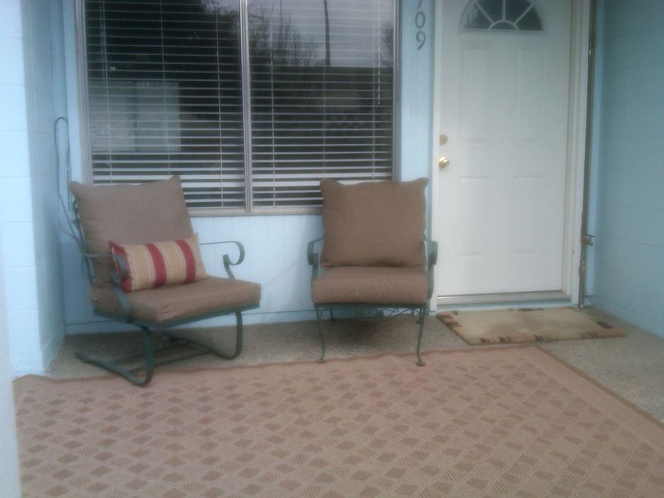 1st image of 109 Marina Ave