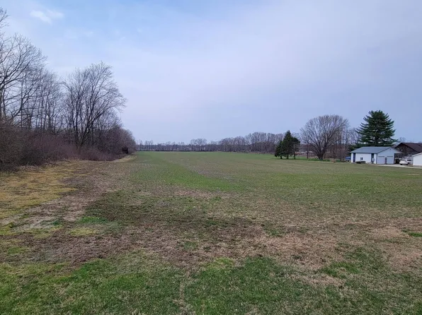 Evergreen Rd, Huntington, IN 46750