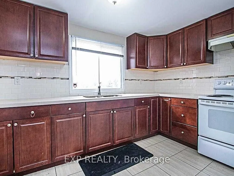540 Old Harwood Ave #BASEMENT — Photo 3