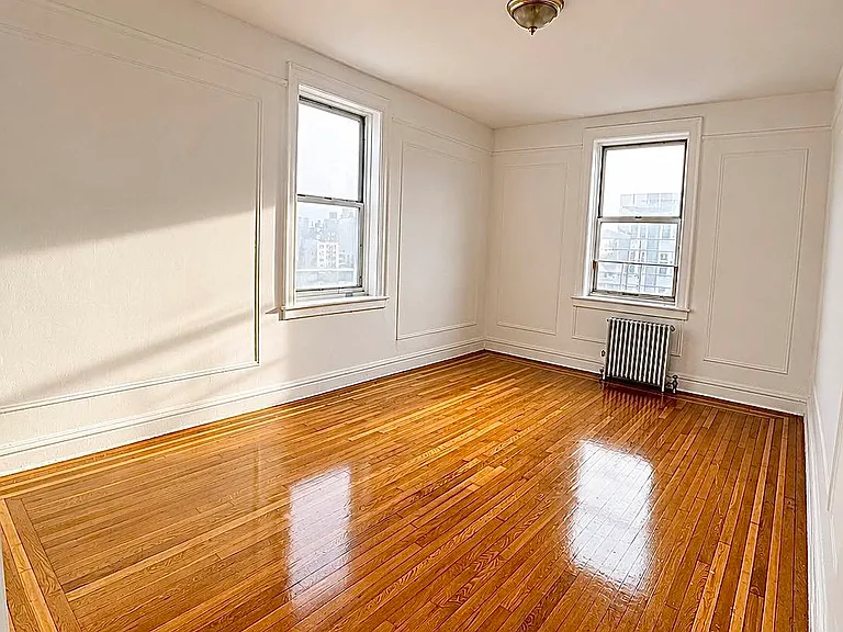 1520 Sheridan Ave #2M — Photo 2