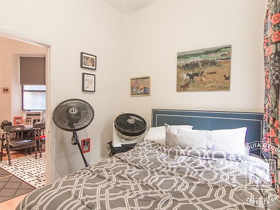 5th image of 139 Eldridge St