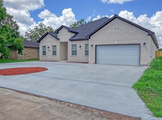 1804 Leissner St, Bay City, TX 77414