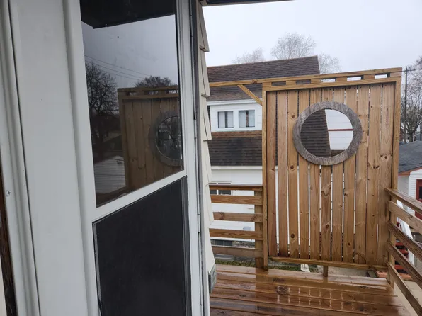 700 Stanton St APT 2, Bay City, MI 48708