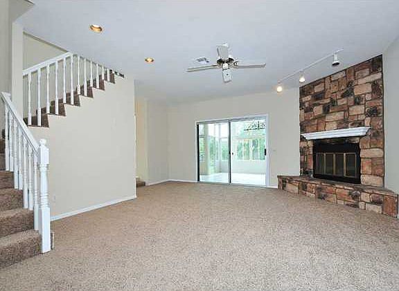 5th image of 5531 Barclay Ave