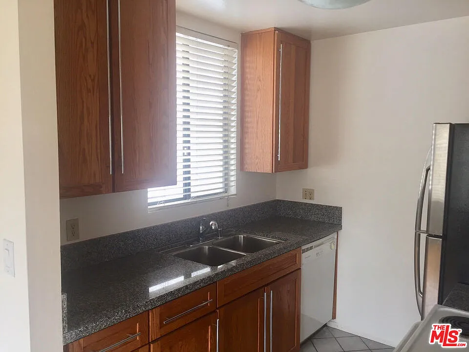 1 bed, 1.0 bath, 760 sqft, $2,800 — Photo 4