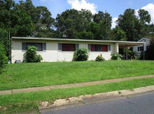 944 Montclair Rd, Pensacola, FL 32505