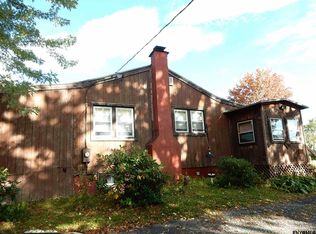 60 Brick Church Rd, Troy, NY 12180