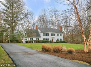 734 Springvale Rd, Great Falls, VA 22066