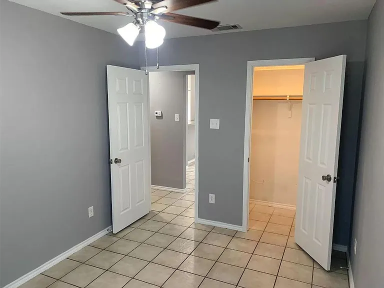 1718 Tina Marie Rd #B — Photo 8