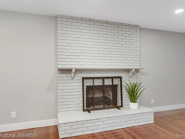 2784 Aldgate Dr — Photo 18