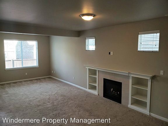 4th image of 3839 Maritime Dr SW