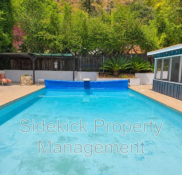 730 Orange Dr — Photo 30