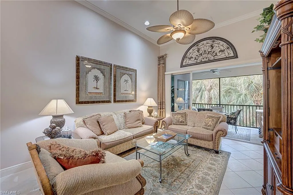 2 bed, 2.0 bath, 1467 sqft, $7,500 — Photo 4