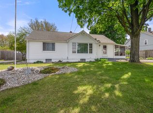 41 Pine Grove St, Springfield, MA 01119