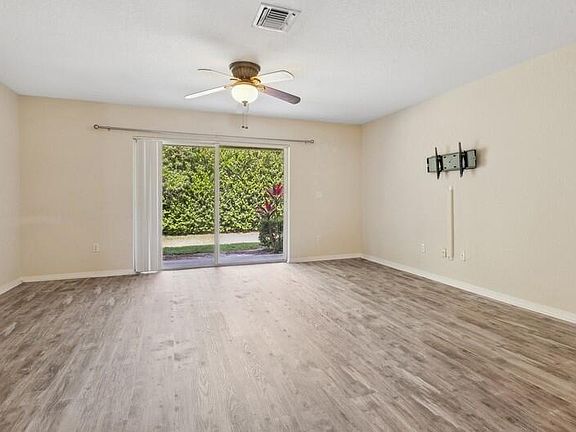 5th image of 2799 SE Birmingham Drive
