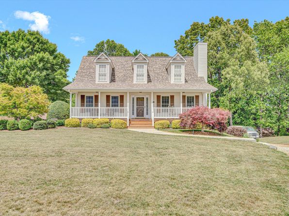 1304 Virginia Ridge Dr, Hardy, VA 24101